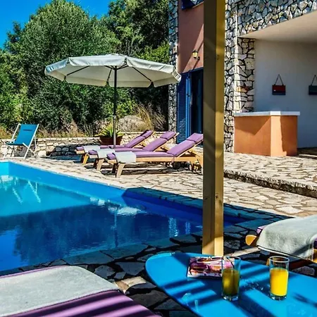 Tentoura - Breathtaking Retreat With Stunning Views Close To וילה