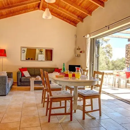 וילה Tentoura - Breathtaking Retreat With Stunning Views Close To סיבוטה