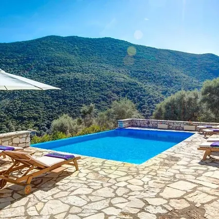 Villa Tentoura - Breathtaking Retreat With Stunning Views Close To